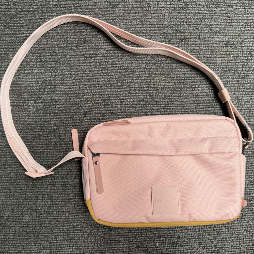 Pacsafe Go Anti-Theft Crossbody Bag Sunset Pink